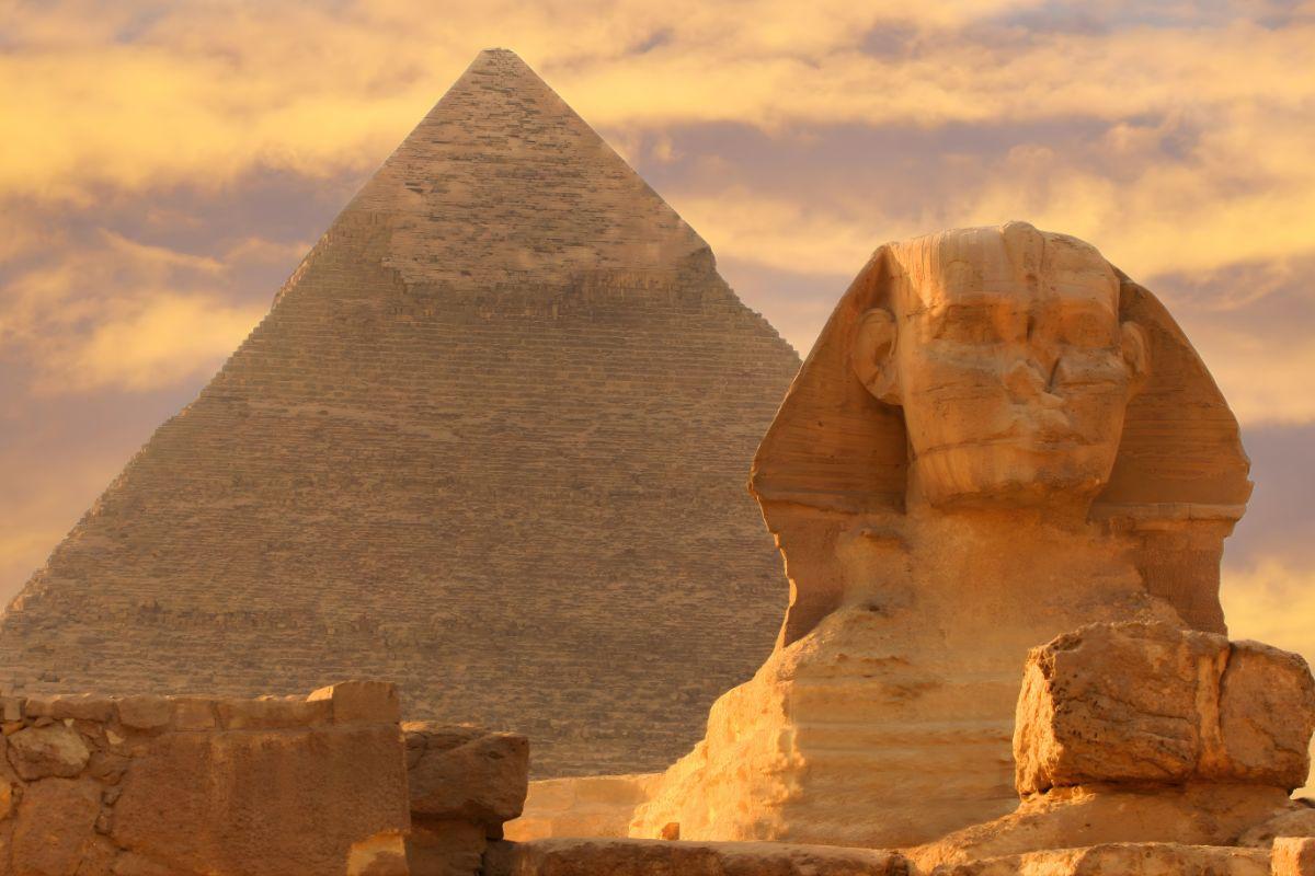 5-Day Cairo & Luxor Essence: Pyramids, GEM & Valley of the Kings
